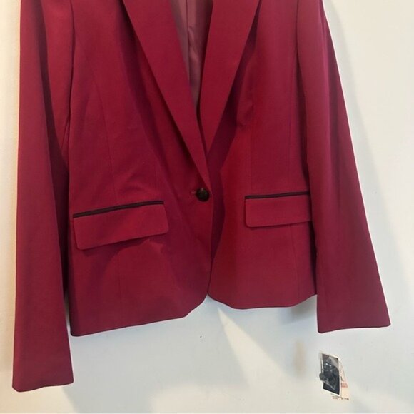 Nine West Burgundy Tuxedo Regencycore Blazer Black Contrast Collar Size 10 NWT - Picture 4 of 14